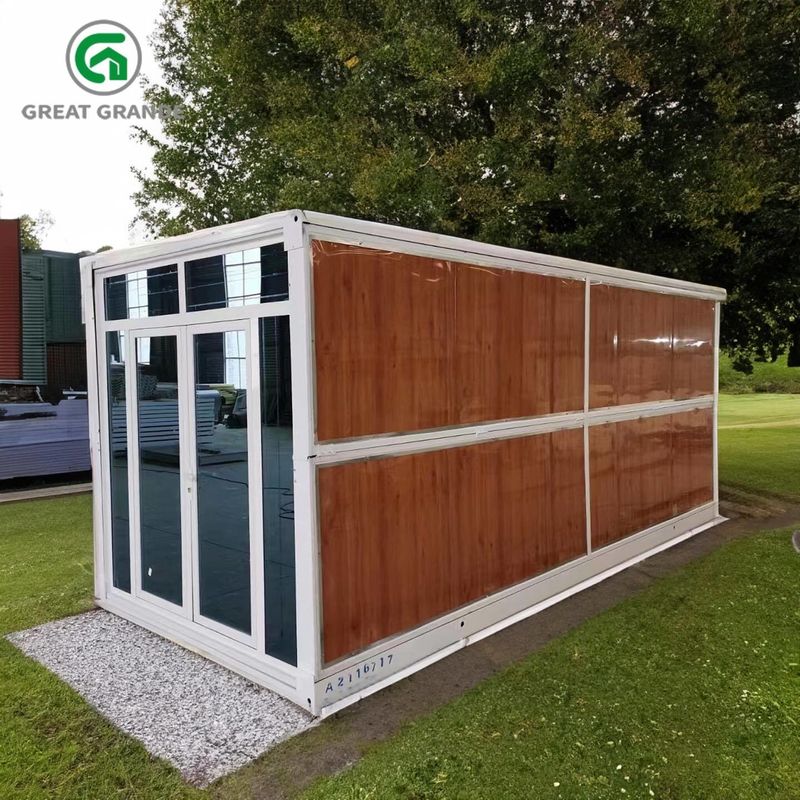 Op maat gemaakte prefab vouwcontainer huis staal glazen deur bruine muur beschikbaar voor huur